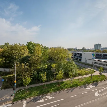 Wilanowska Metro * Warschau