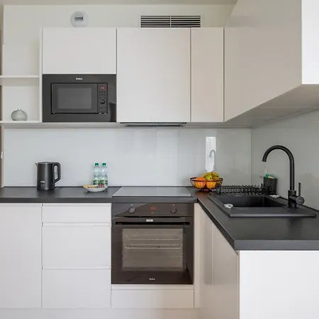 Apartment Wilanowska Metro *