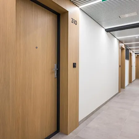 Wilanowska Metro Apartment Warsaw