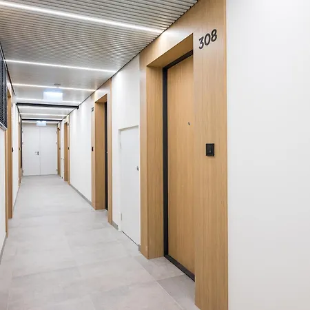 Wilanowska Metro * Warschau