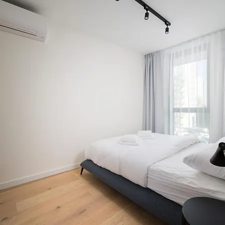 Wilanowska Metro Apartment