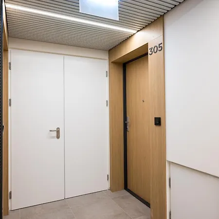 Wilanowska Metro Apartment