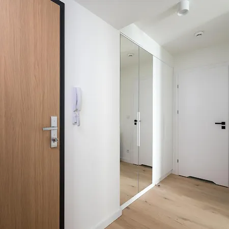 Apartment Wilanowska Metro