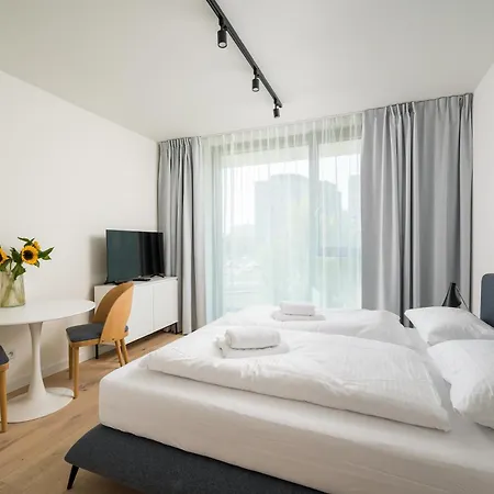 Apartment Wilanowska Metro Warschau