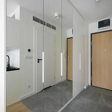 Wilanowska Metro Apartment Warschau