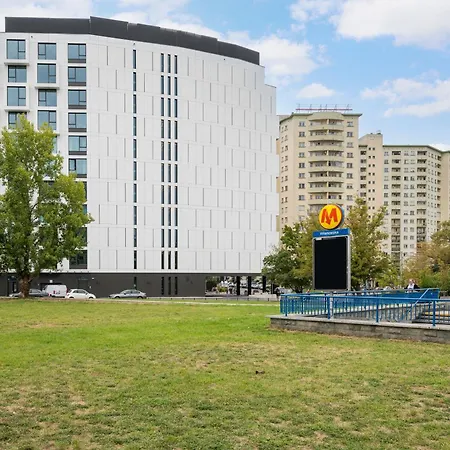 Apartment Wilanowska Metro