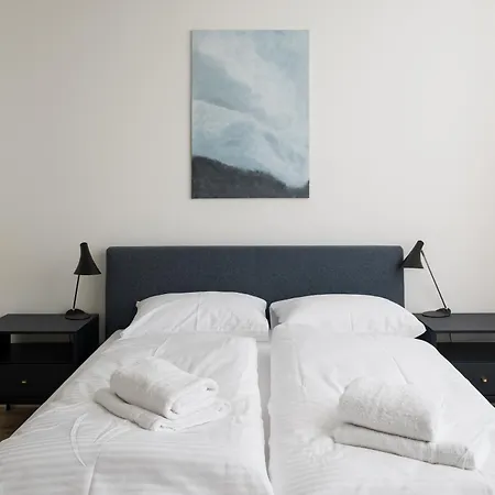 Wilanowska Metro شقة