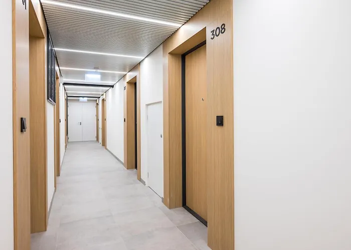 Wilanowska Metro * Warszawa