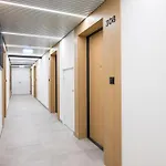 Wilanowska Metro * Varşova